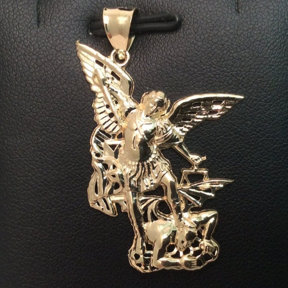 10k Real Gold Saint Michael Archangel Devil Pendant 3gr